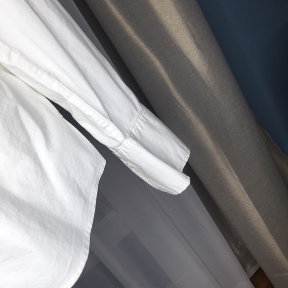 SOLD***Banana Republic Riley Ruffle Button Down - Picture 3 of 7